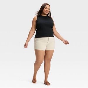 Women’s High-Rise Smart Jean Shorts Beige Size 20